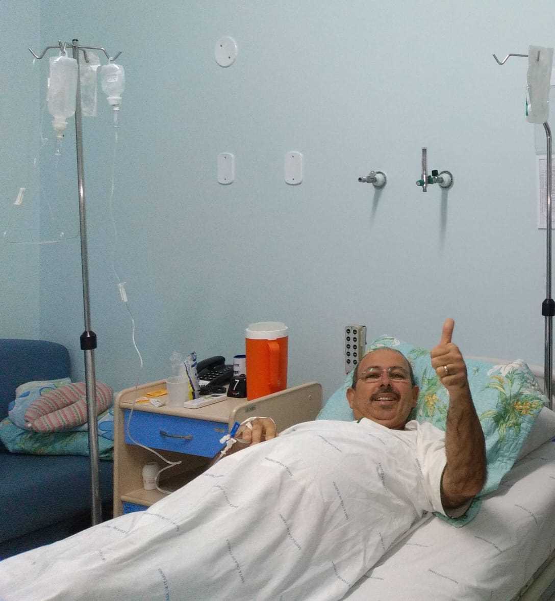Camacã: Prefeito Oziel viaja para realizar cirurgia